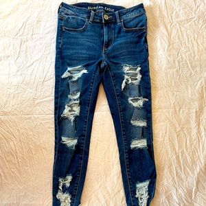 Women’s American Eagle Jeans Size 6
